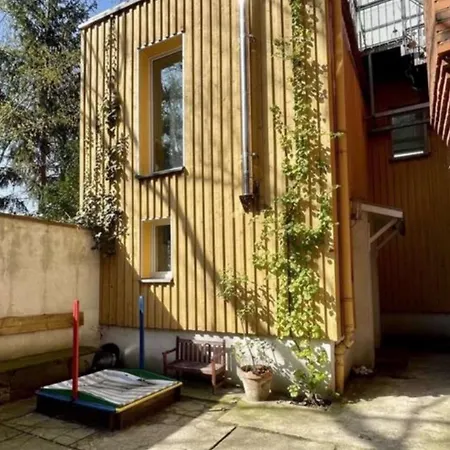 Charmantes Tinyhouse Im Zentrum - Mallibase
